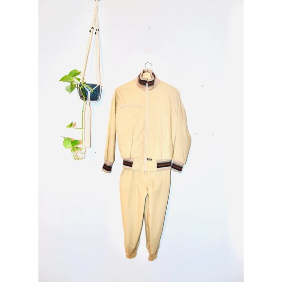Vintage Beige Jumpsuit/ Romper/Sweatsuit - Picture 7 of 15